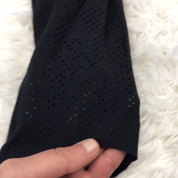 Lululemon Wunder Under Crop (Laser) - Picture 5 of 9